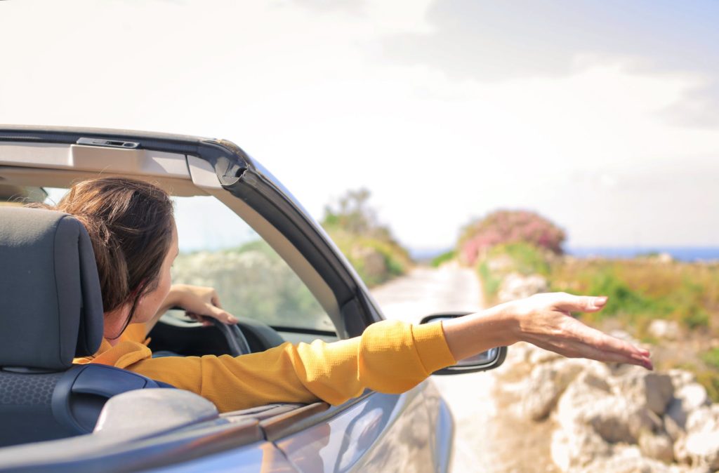 Distracted driving also includes enjoying scenic views