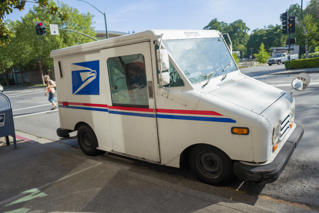 USPS Workers Union Takes a Stand and Opposes Mandatory Vaccinations